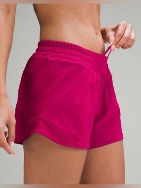 Lululemon Hotty Hot High Rise 4” Lined Shorts Berry Size 6